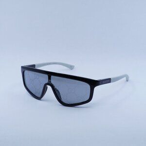 Gucci GG1736S 003 Sunglasses Black Shield Frame, Smoke with GG Pattern Lenses